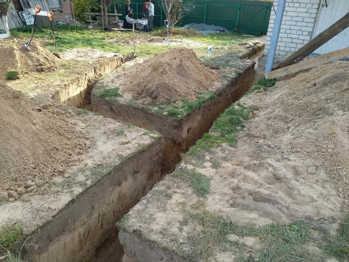 Копаем там, где важно сохранить участок